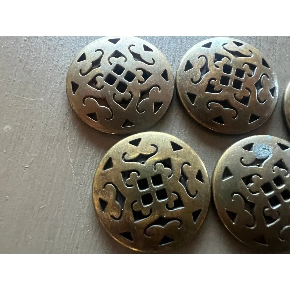 Filigree Metal Buttons 1